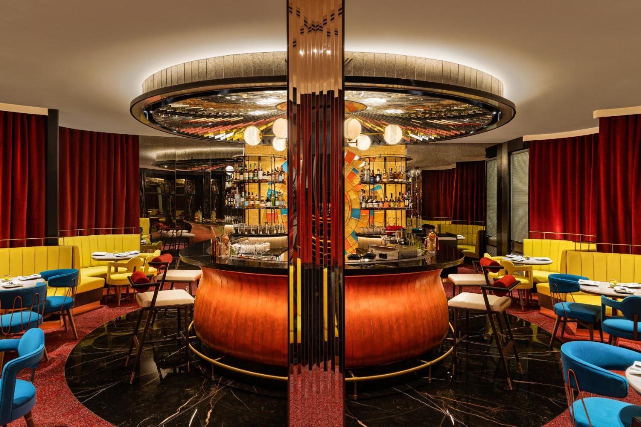Radisson Mumbai Goregaon Bagian luar foto