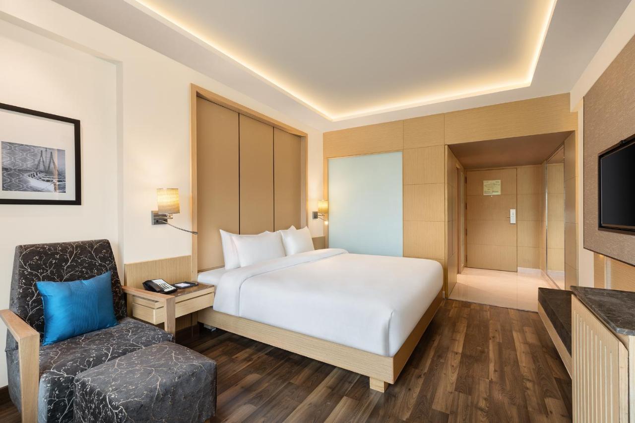Radisson Mumbai Goregaon Bagian luar foto