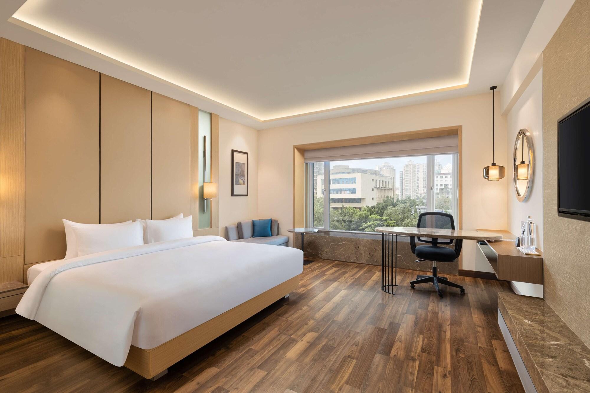 Radisson Mumbai Goregaon Bagian luar foto